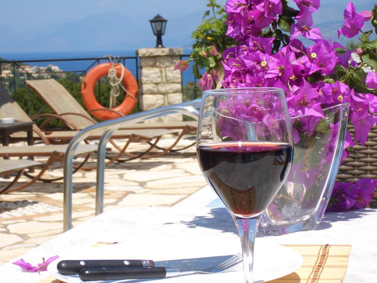 Villa Bacchus Kassiopi Corfu מראה חיצוני תמונה