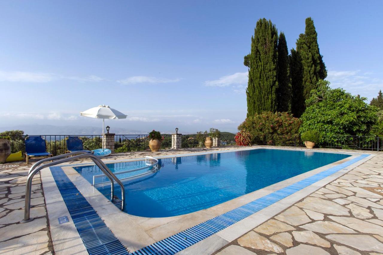 Villa Bacchus Kassiopi Corfu מראה חיצוני תמונה