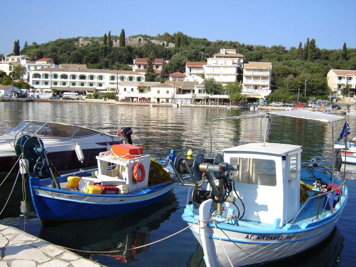 Villa Bacchus Kassiopi Corfu מראה חיצוני תמונה